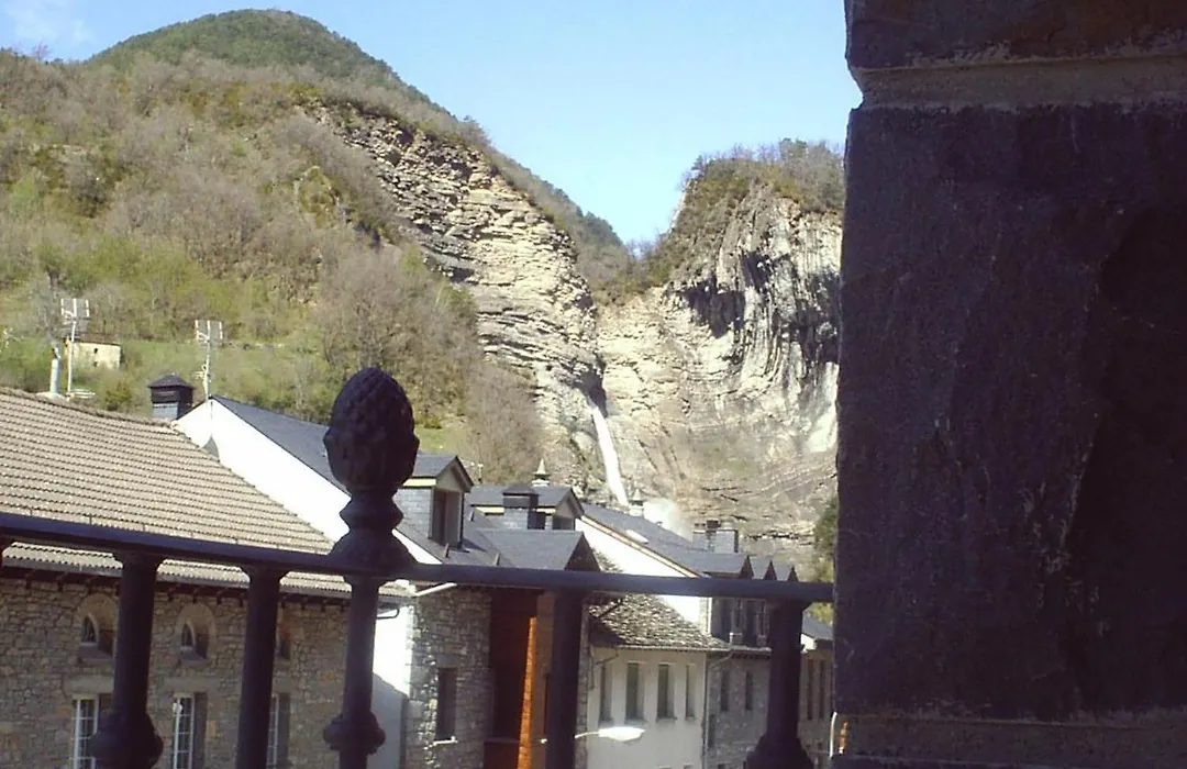 Apartamentos Gabarre-1