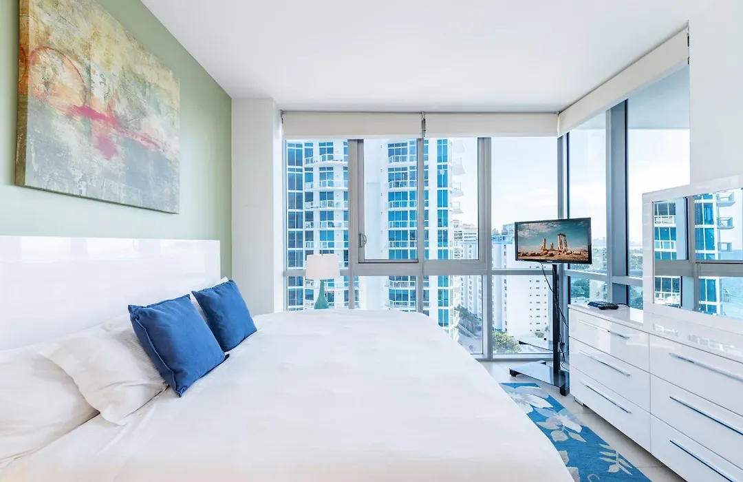 Bluebird Suites Monte Carlo Miami Beach-1