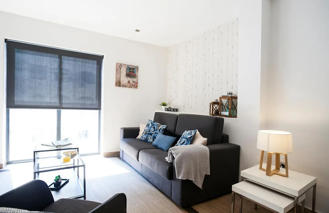 Feelathome Mozart Apartments-1