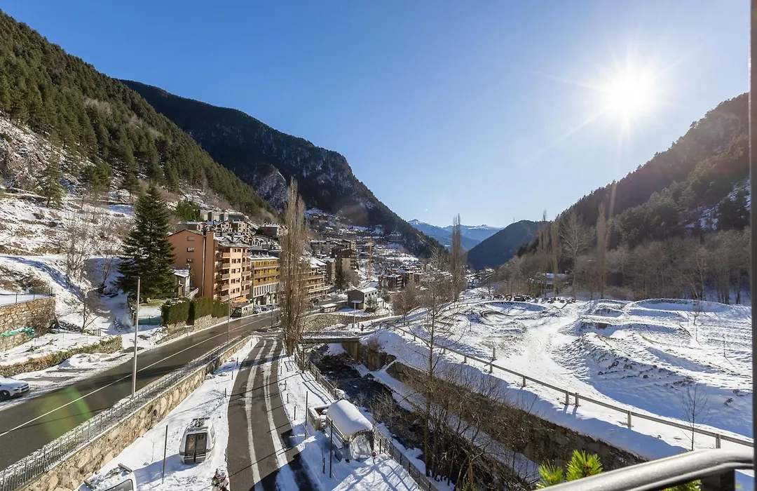 Apartaments Sant Moritz-1