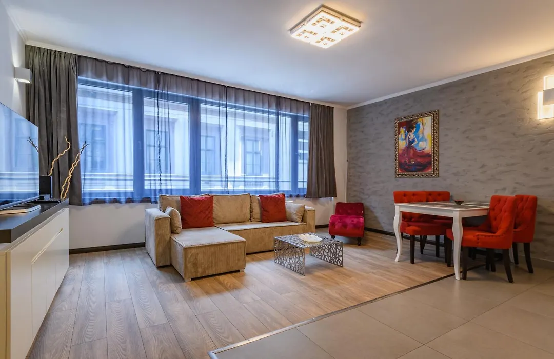Budapest Holidays Apartments & Spa-1