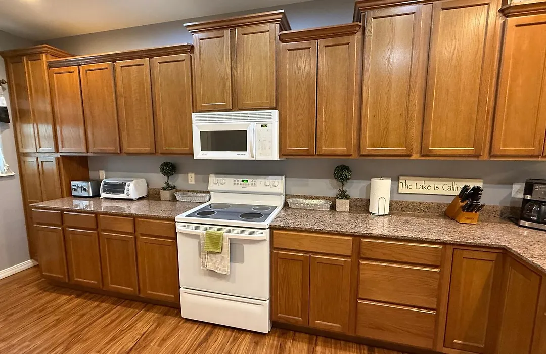 Lakefront And Lake View Condo On Indian Point-1