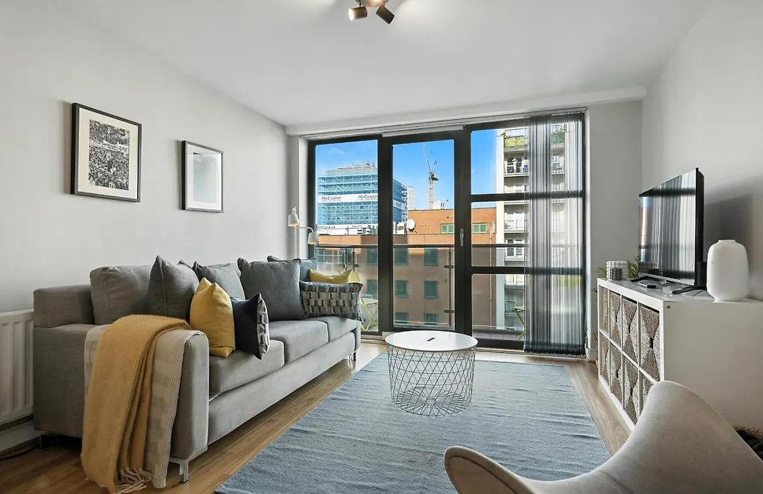 Central Belfast Apartments, Victoria Place-1