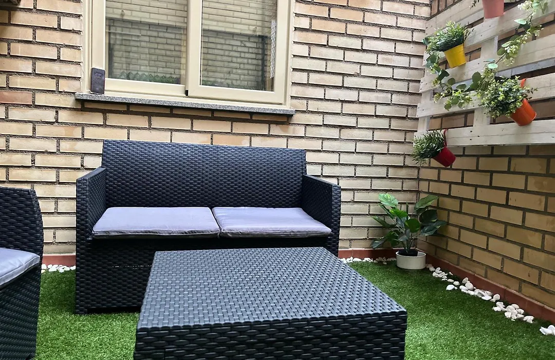 Apartamentos Gran Via-1