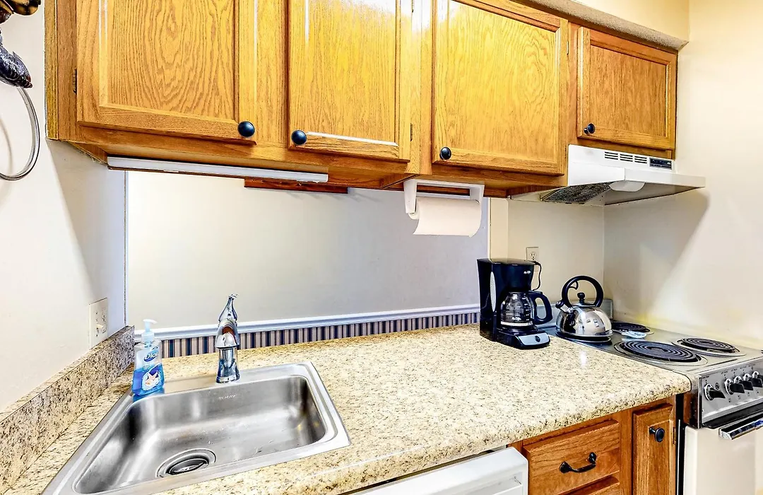 Gatlinburg Summit Woods Condo-1