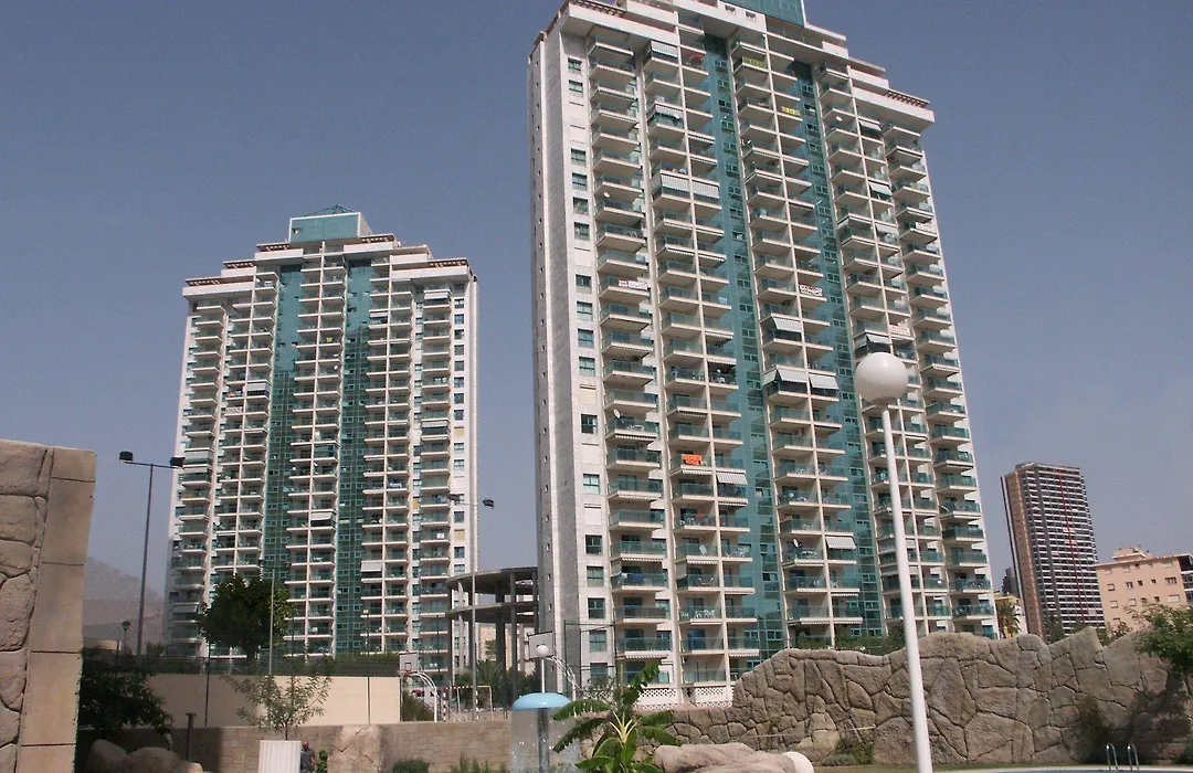 Magic Atrium Beach-1