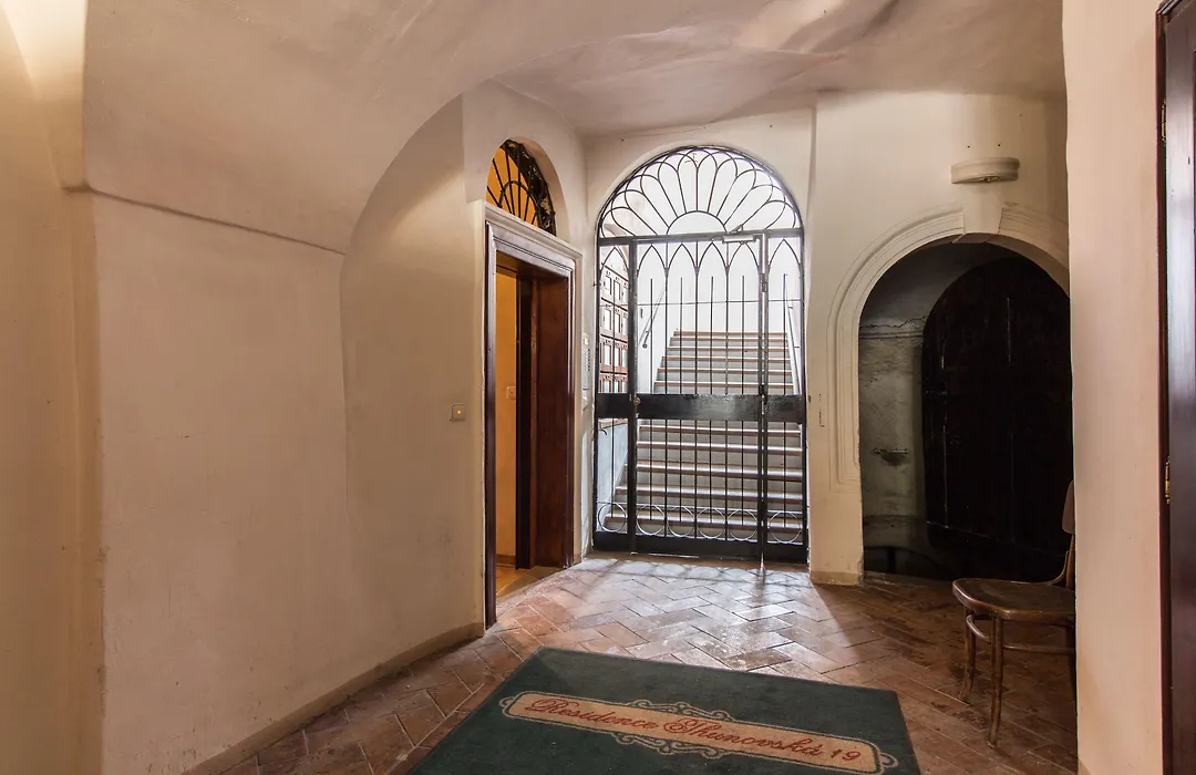 Residence Thunovska-1