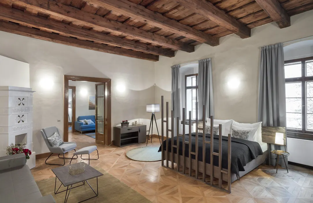 3 Epoques Apartments By Adrez-1