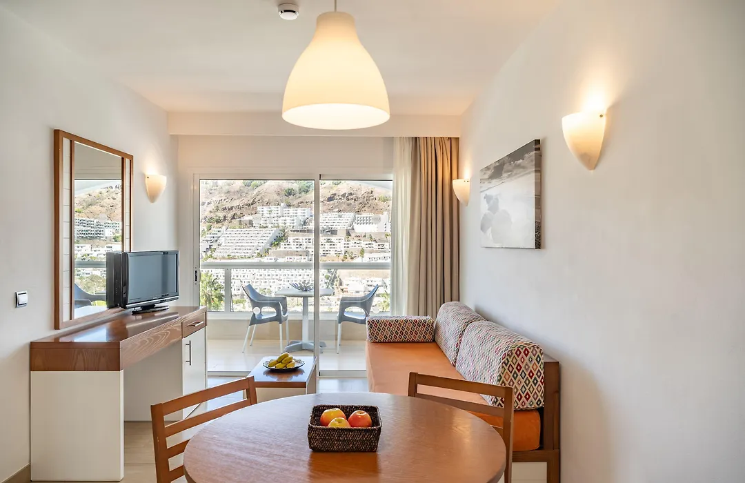 Apartamentos Cabau Altair-1