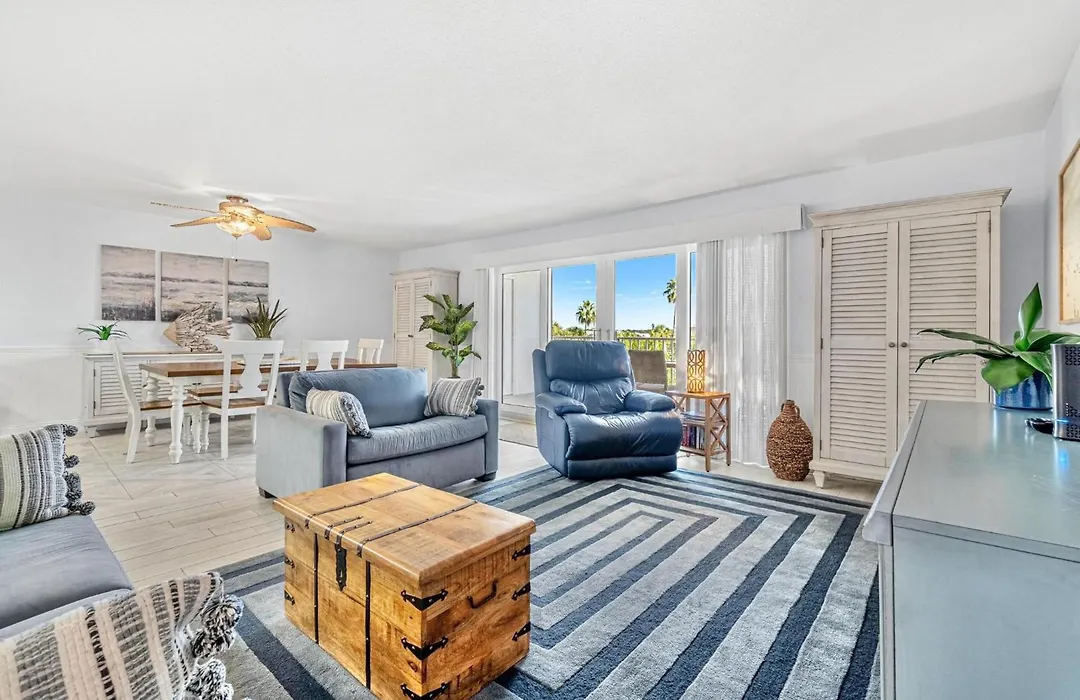 Escape To Beach Oasis! Family Friendly, Updated Beachside Condo With Heated Pool!-1