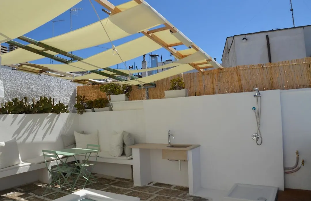 21Mq Suite Home-1