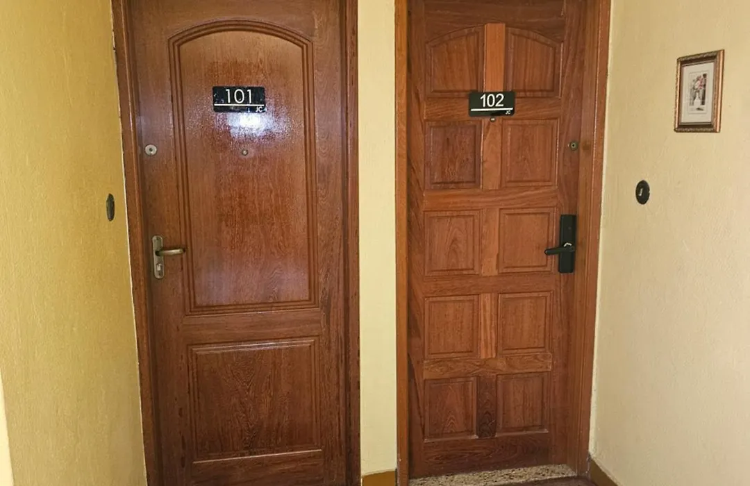 Quarto Privativo em Condominio-1