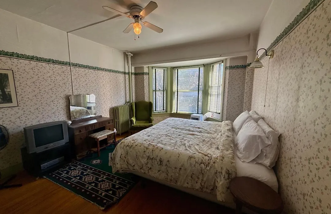 Arundel Mansions Hotel-1