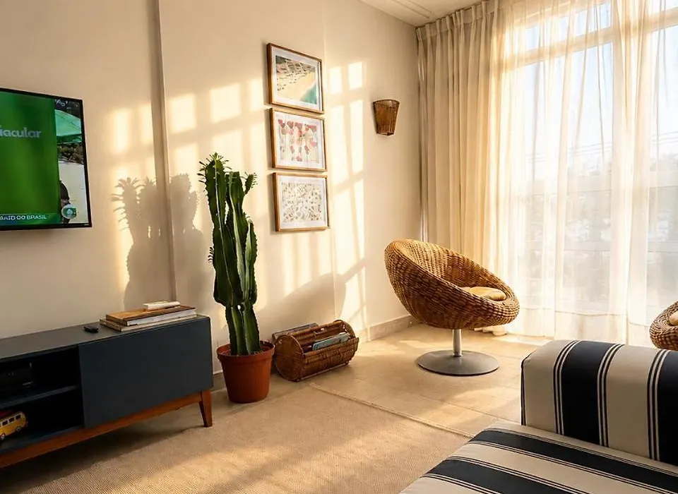 Apartamento frente Mar Santos-1