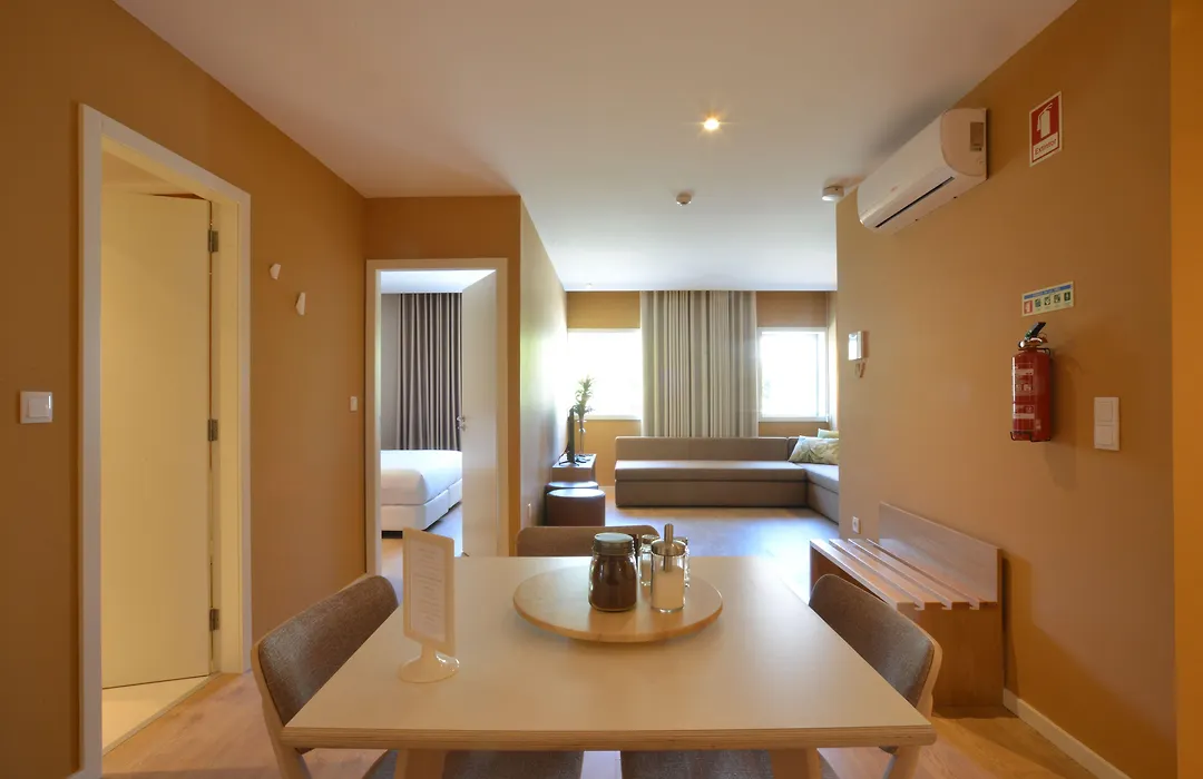 Spot Family Apartments-1