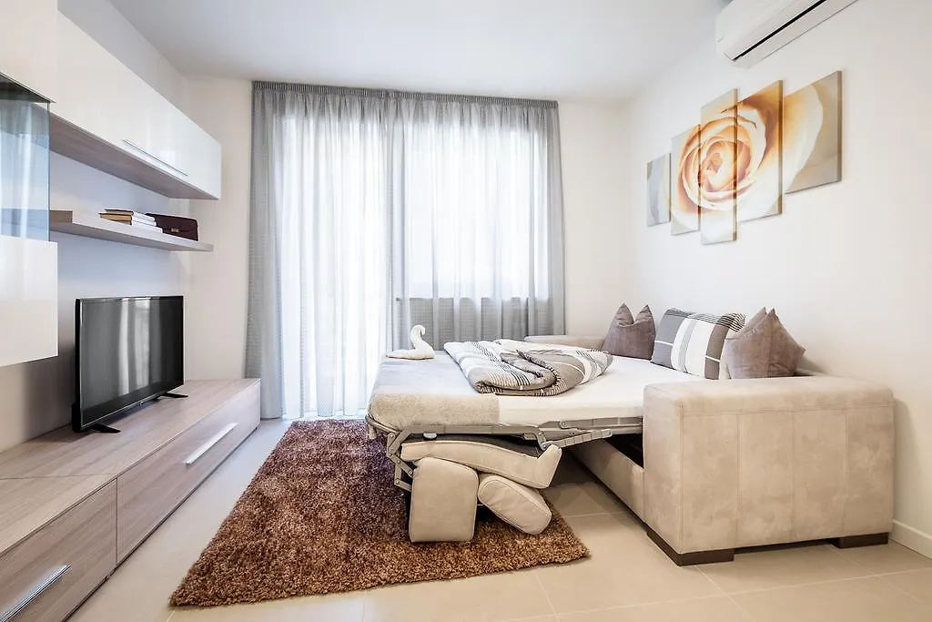 Fior Apartments-1