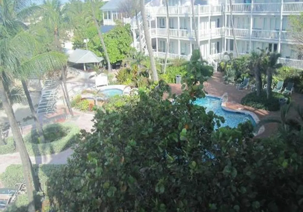 Coconut Beach Resort-1