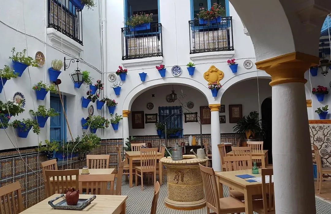 Seneca Hostel-1