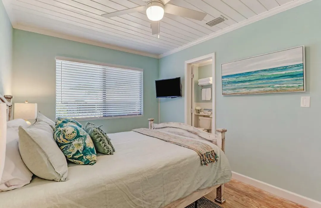 Coral Cottage Retreat-1