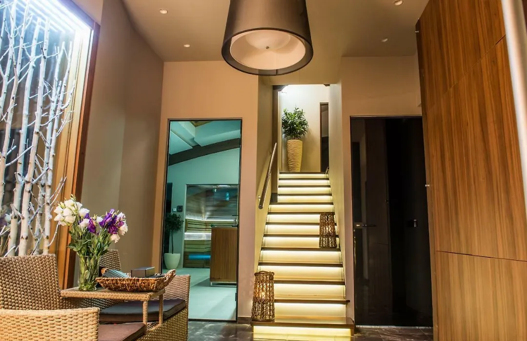 Apartments Marconio Wellness Club-1