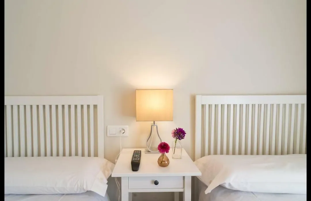 Kentia Rooms-1