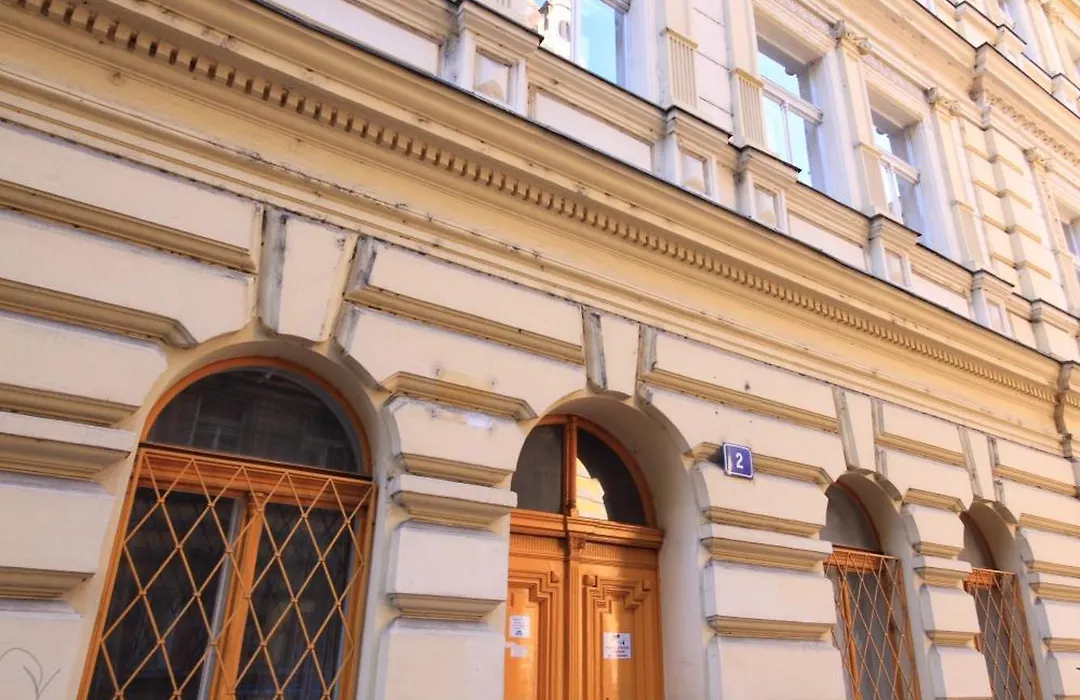 Leo Apartments Old Town-1