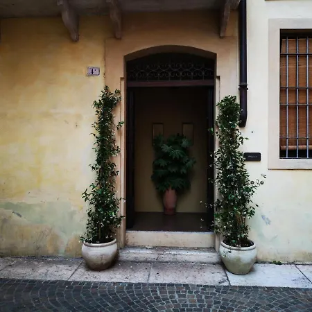 Il Garbo Apartments&Suite-2
