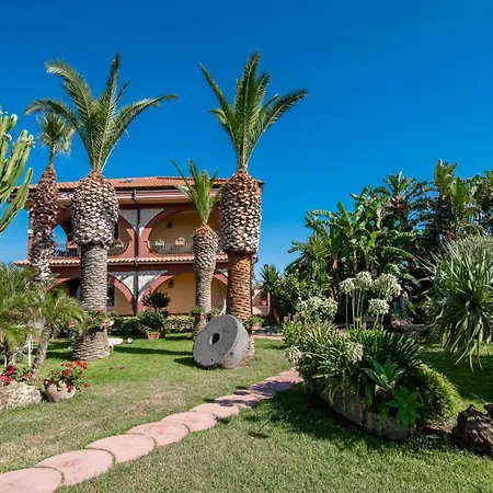Villa Del Papiro-3