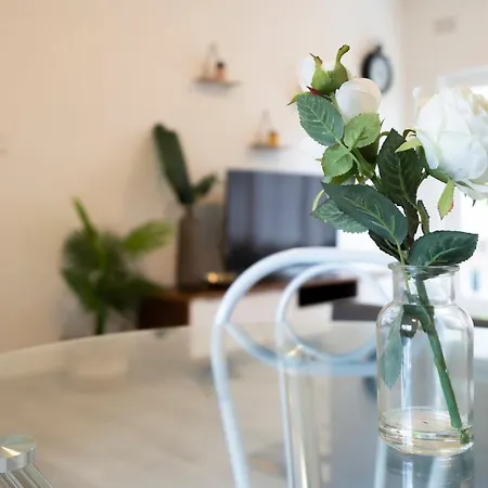 Lotus Stay Manly - Apartment 29B-2
