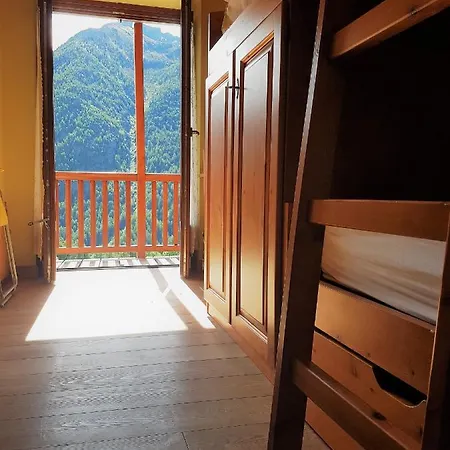 Appartamento vista montagna-3