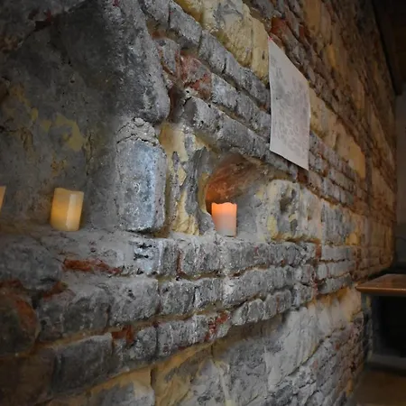 Roermond Uniek Stadspand, compleet woonhuis-2
