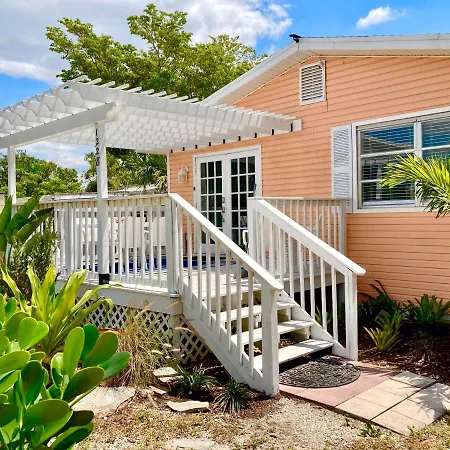 Coral Cottage Retreat-2