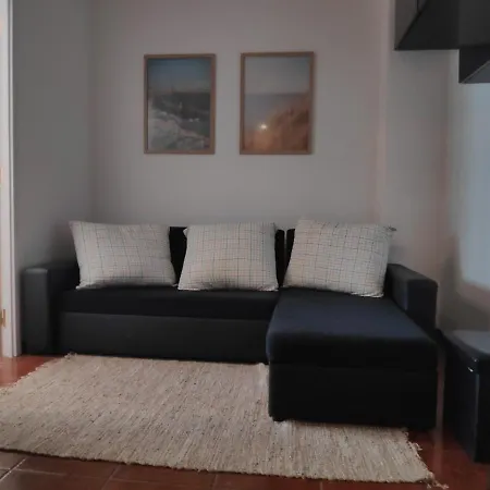 Sea house-3