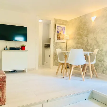 Panoramic Apartments Sitges-3