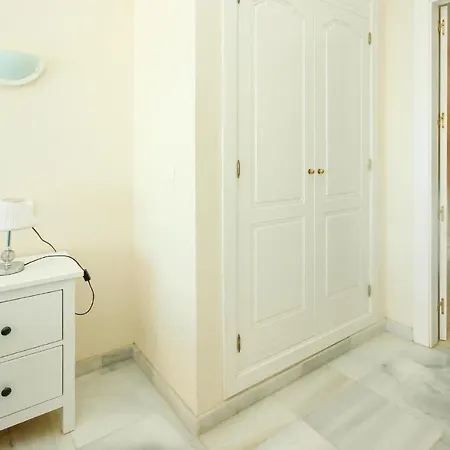 2 Bedroom Cozy Apartment In Estepona-3