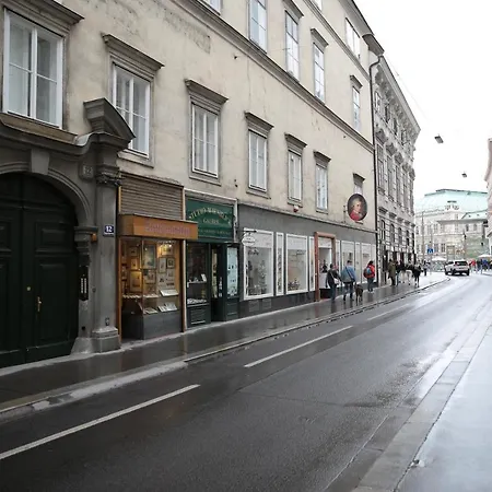 Heart Of Vienna - City Apartment-2