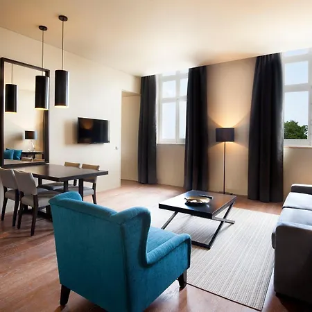 Lisbon Five Stars Apartments 8 Building-2