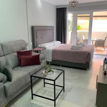 Kentia Rooms-3