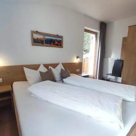 Pramstaller Apartments-3