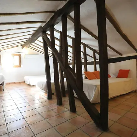 Apartamentos Rurales SPA Casa De Los Escudos-2