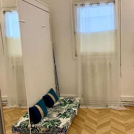 Monaco Studio Near Forum Grimaldi And Beach. Bnbrickeys.-2