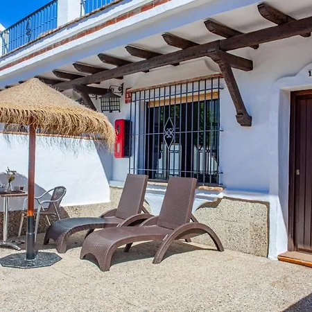 Apartamentos El Roqueo-2