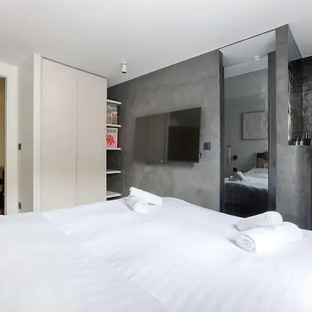 Mykeypers - Luxury Design Flat 2Br/6P - Rue De Charonne !-3