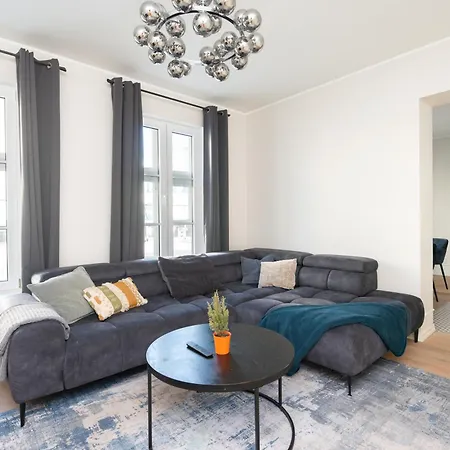 Hilltop Apartments - City Centre-3