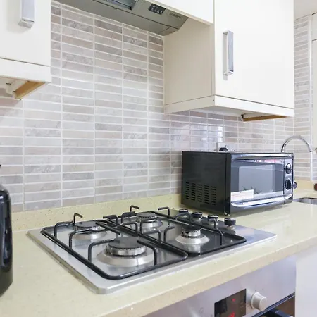 Holloway Apartments-2