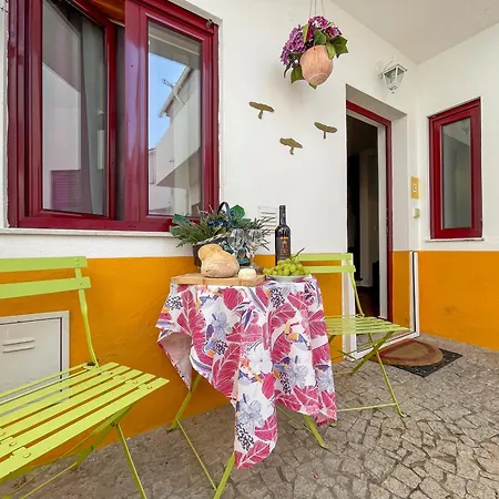 Evora City Break Apartment With Patio In The Historic Centre-3