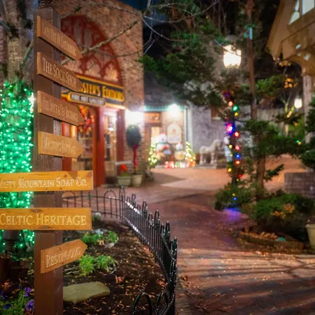 Gatlinburg Chateau Condo 503-2