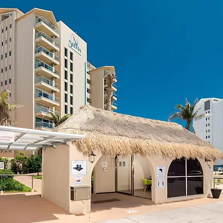 Paradise Beachfront & Nightlife Heart-2