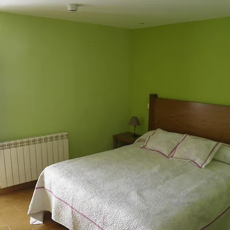 Apartamentos Turísticos Peñafiel-2