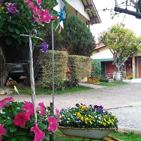 Hospedagem Da Laranjeira Gramado-3